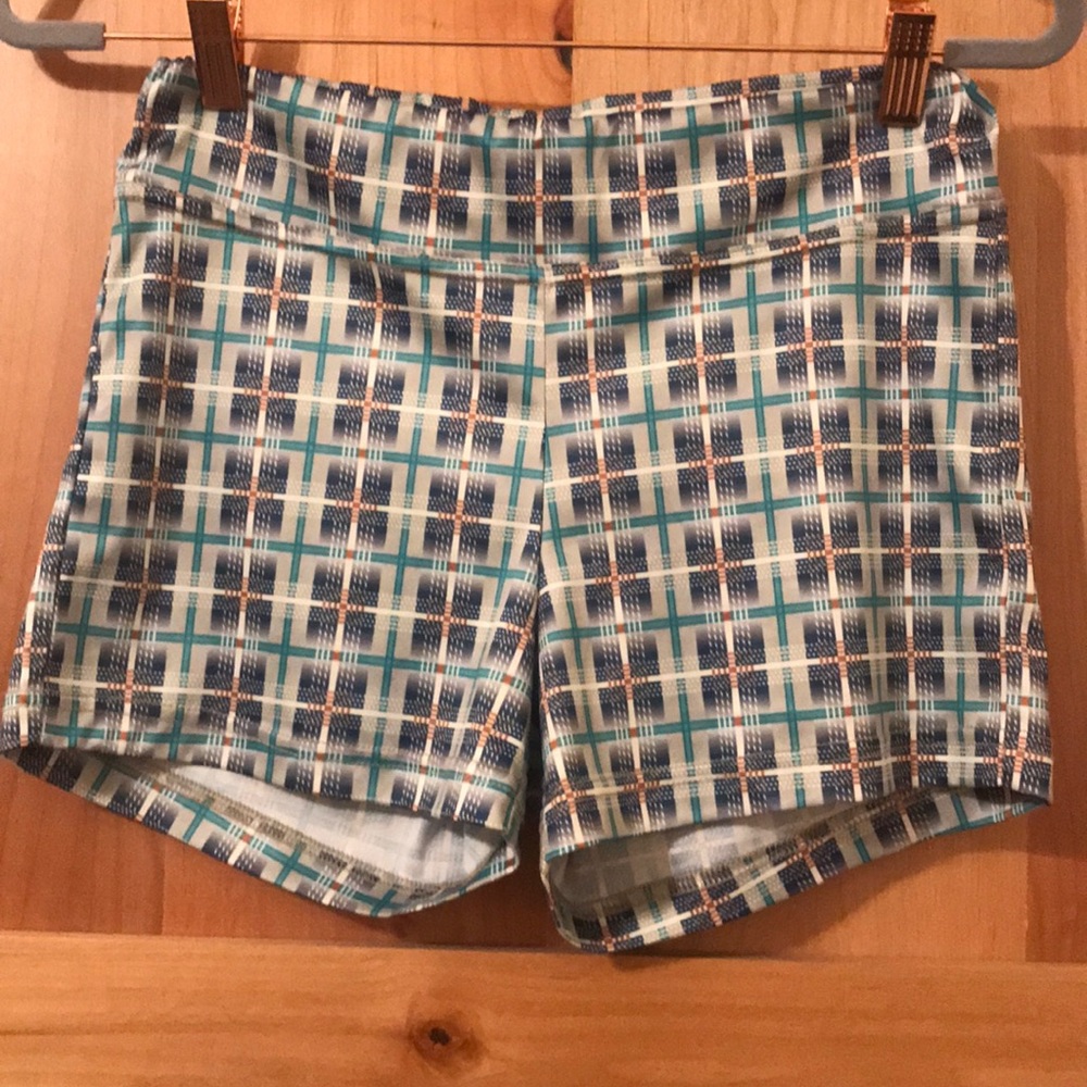 QED girl’s plain shorts